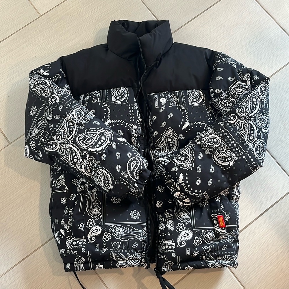 Women’s coat no brand new Sz M